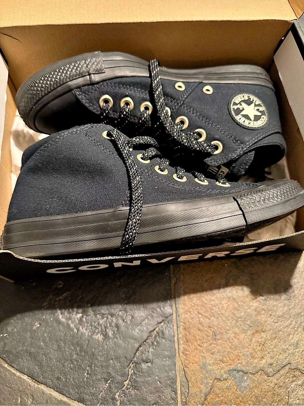 Converse Chuck Taylor All Star High Top Sneakers Black US 7 Like New